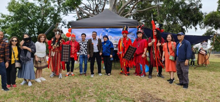 KUNCI TAONG KAWANUA MELBOURNE AUSTRALIA 03