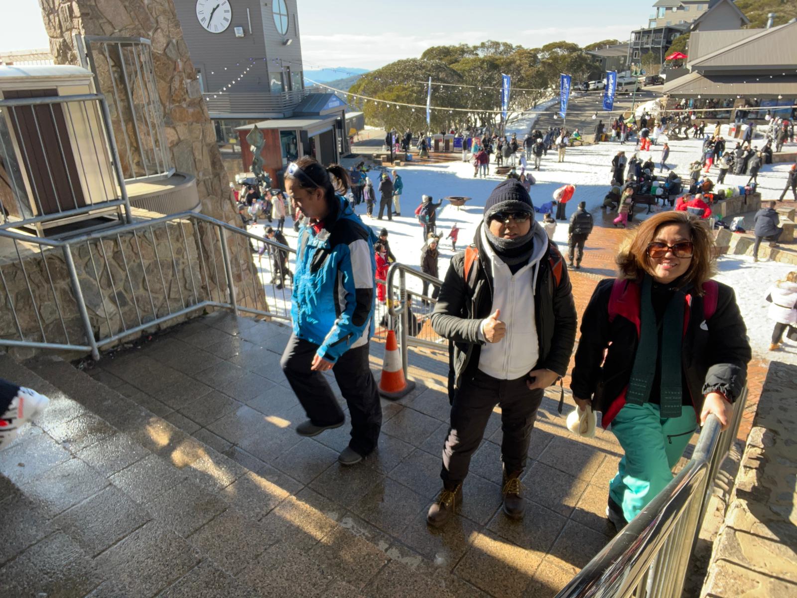 KAWANUA MELBOURNE AUSTRALIA TRAVELING TO MOUNT BULLER 3